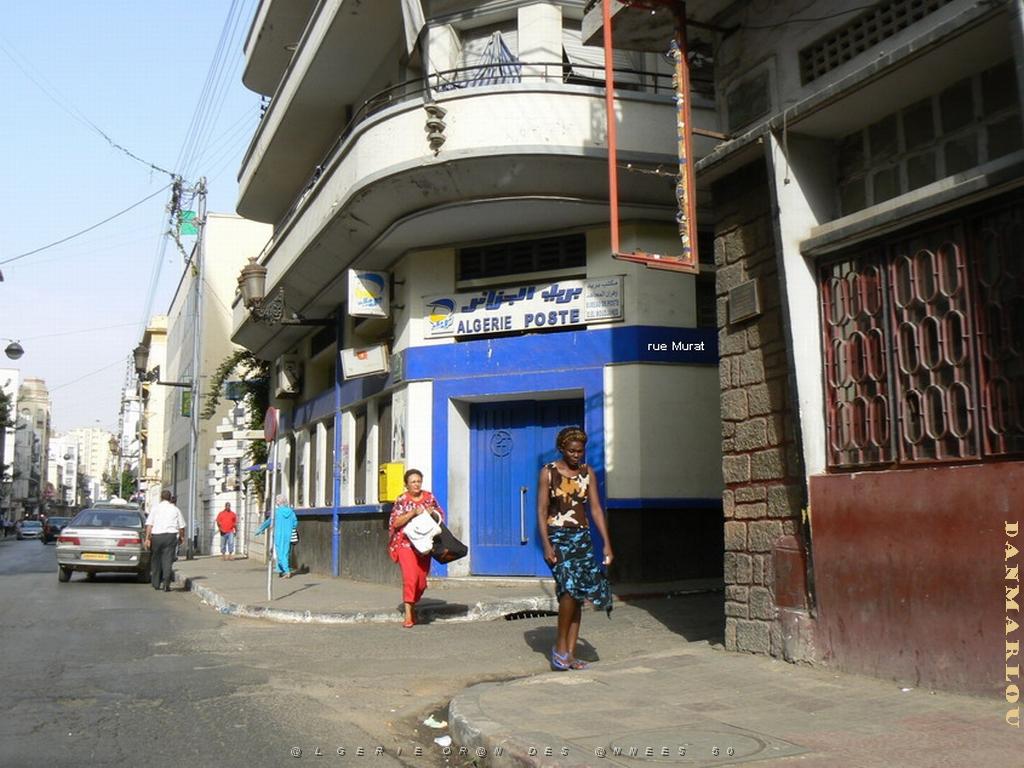 107 rued'Arzew la poste au niveau rue murat .jpg